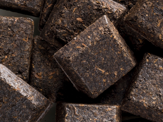 China Pu Erh Shu Mini Brick (ca. 3 gram)